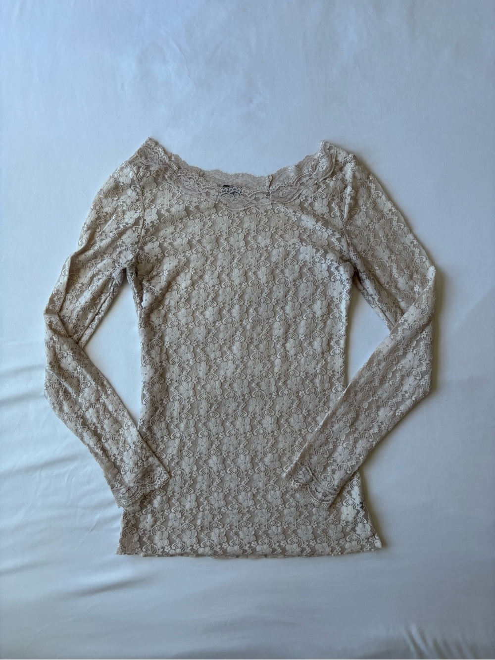 cream lace long sleeve top